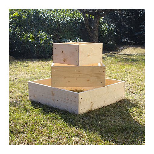 3 szintes növénypiramis talajra-lapraszerelve-80 cm x 80 cm x 60 cm – kerti magaságyás korlát