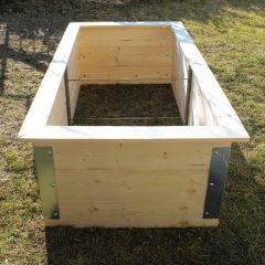 Közepes magaságyás lapraszerelve, korláttal: 80 cm x 160 cm x 50 cm – kerti magaságyás korlát